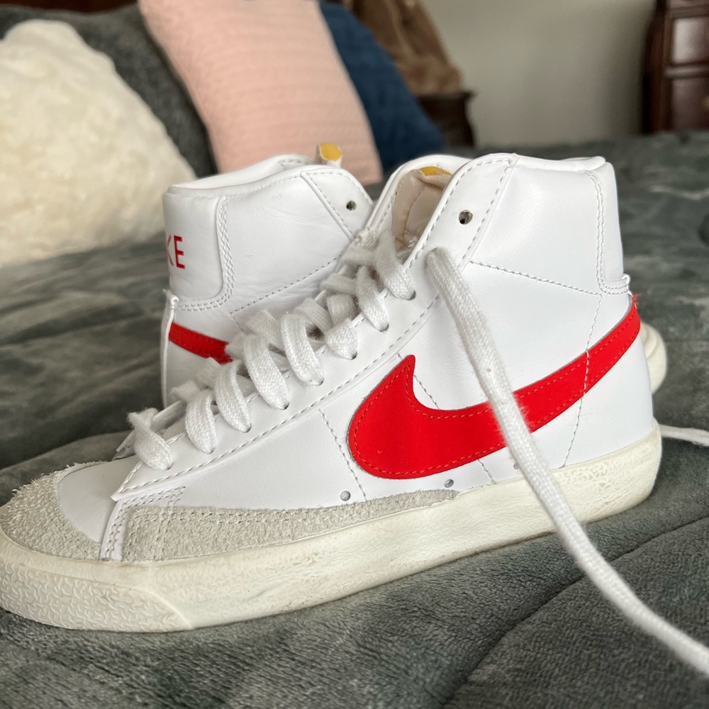 Red Nike blazers ❤️ - Picture 2 of 6
